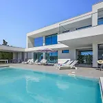 Villa Opala By