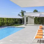 Villa Opala By *